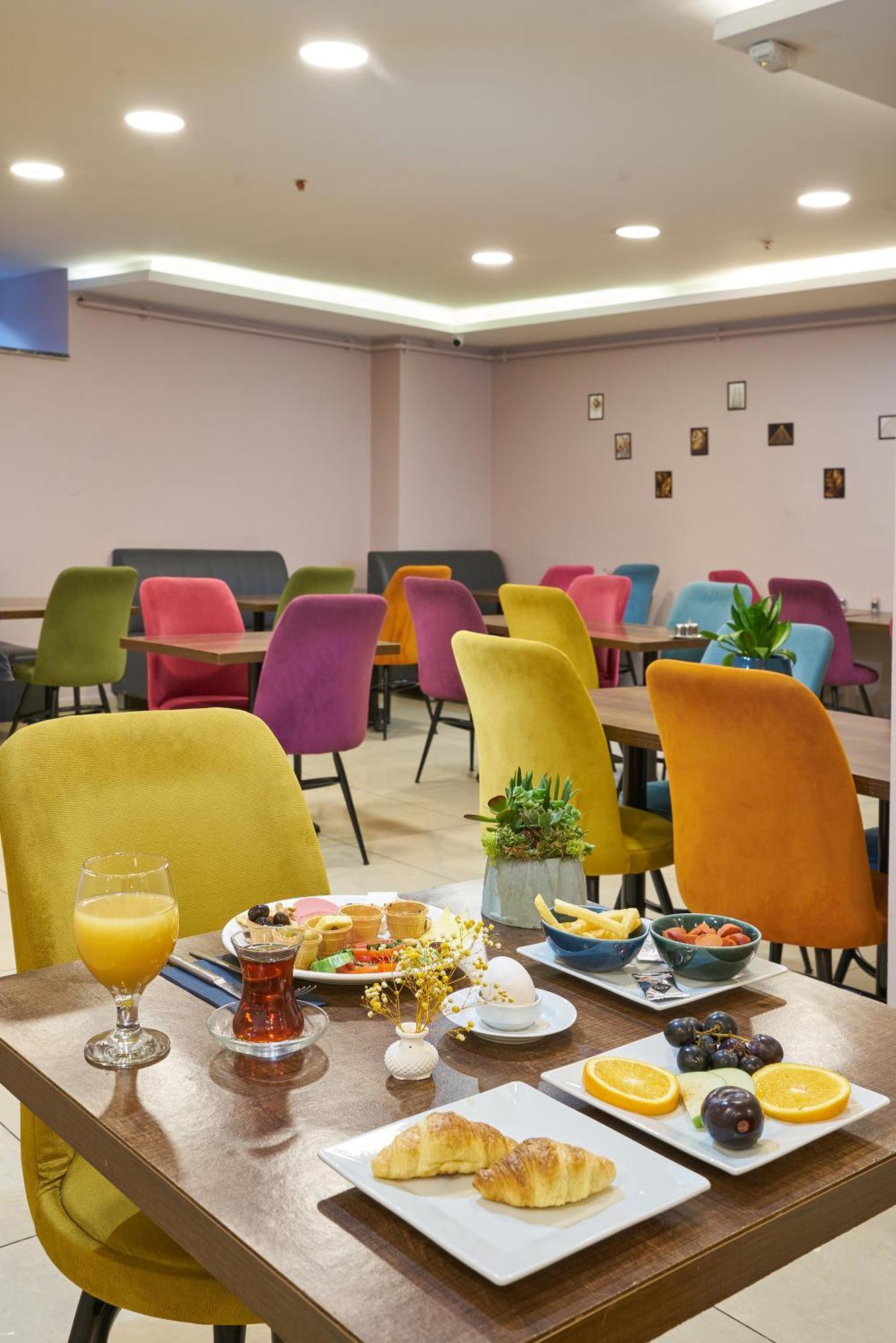 Atro Hotel Istambul Exterior foto